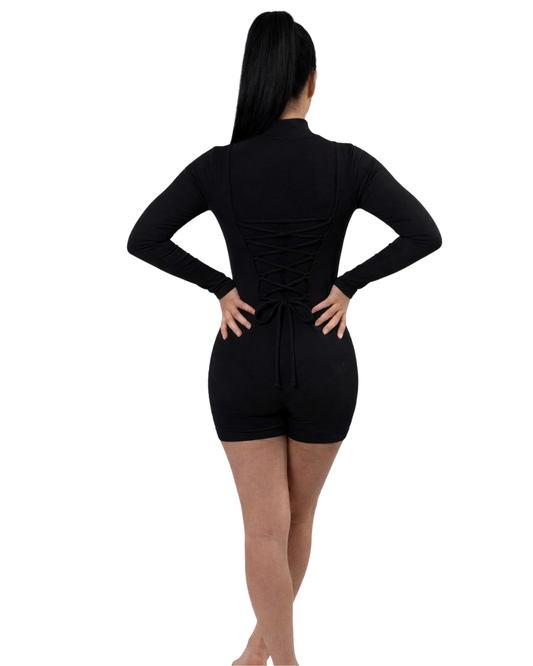 Mod. 705 JUMPSUIT SHORT CUELLO DE TORTUGA CIERRE MANGA LARGA