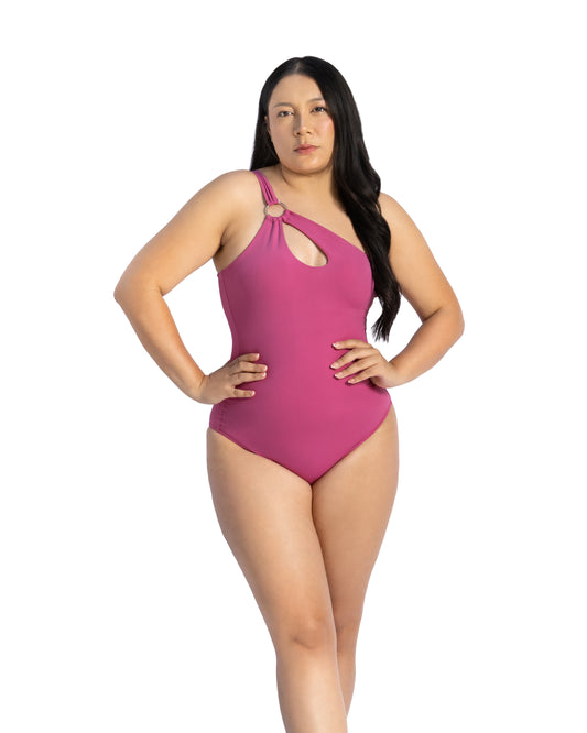 SW 912 TRAJE DE BAÑO ESCOTE ASIMETRICO CON ARGOLLA