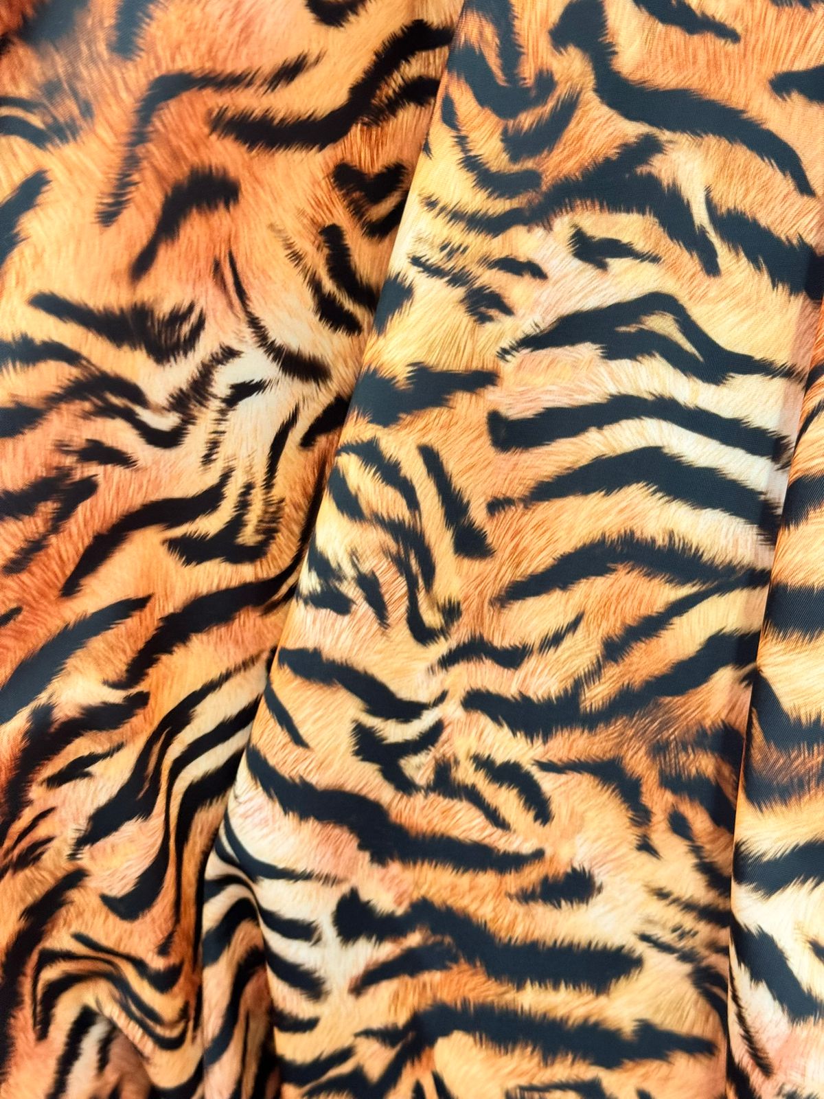 Mod 820 Body reductor tirante plisado Animal Print