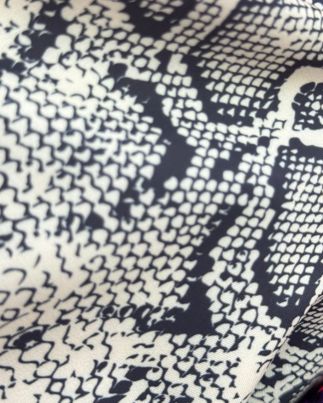 Mod 820 Body reductor tirante plisado Animal Print