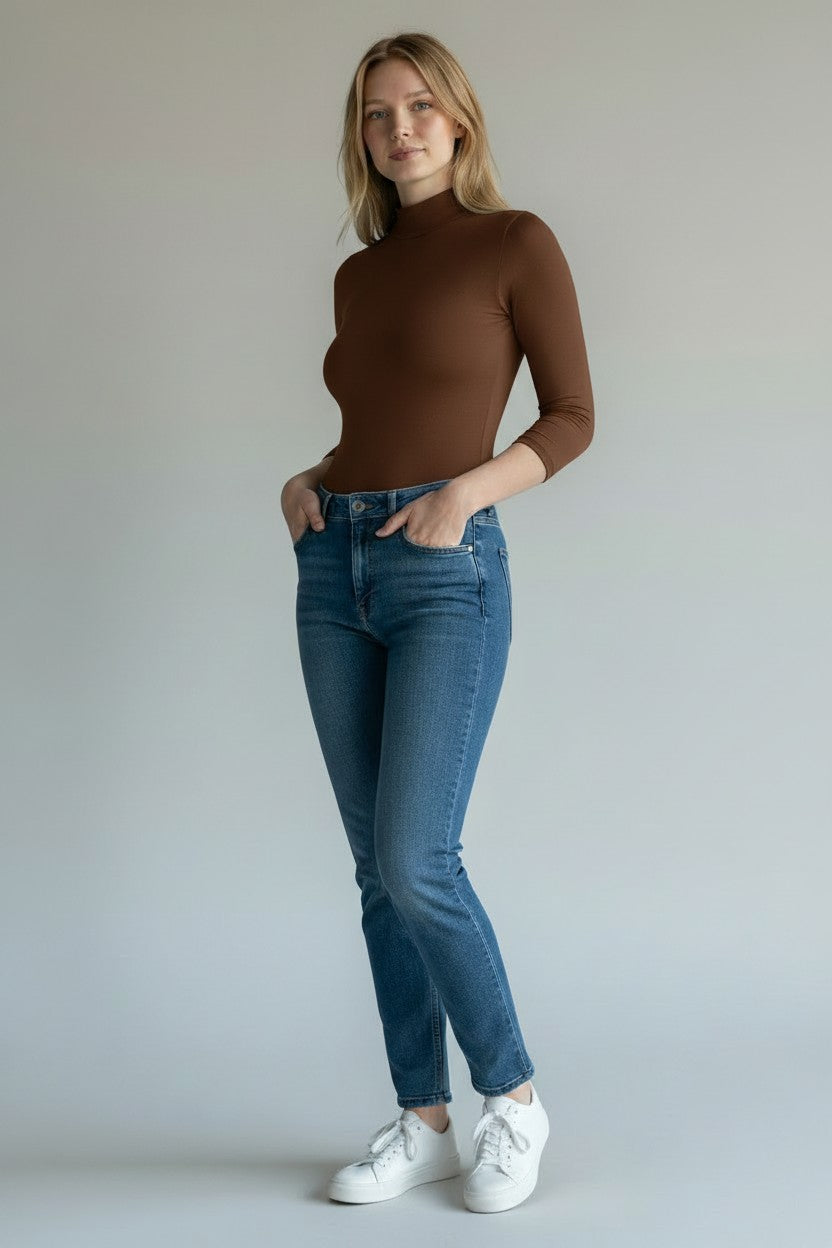 Mod 802 Body Reductor manga 3/4 cuello alto con copa